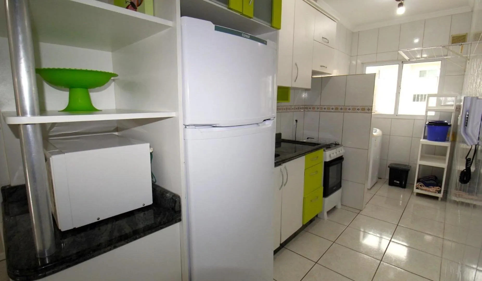 1014 - Apartamento No Centro De בומבינאס