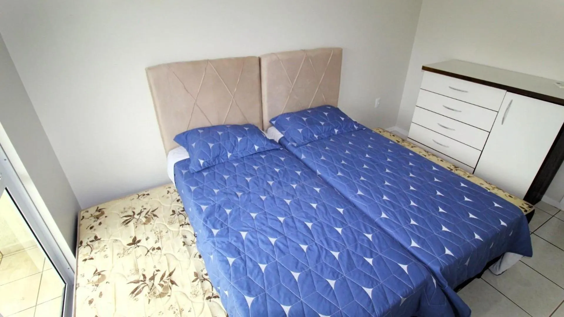 1014 - Apartamento No Centro De Bombinhas
